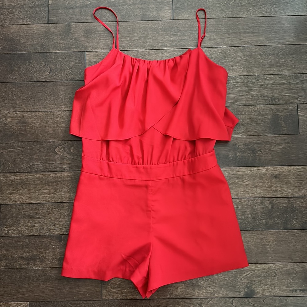 Bebe Draped Romper Pompeian Red 4 - Picture 3 of 10